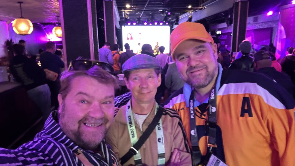 Finnish boys Peter Green, Turo Pekari, Jaan Apajalahti in Expo discovery mood
